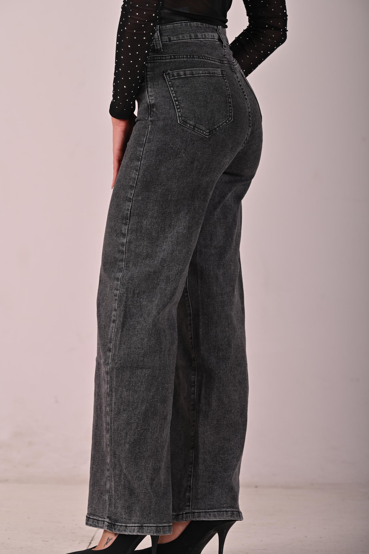 Jeans scuro a palazzo fit wow!